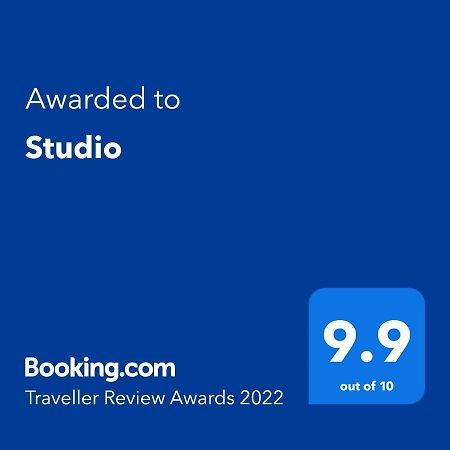 Studio 布加勒斯特 外观 照片