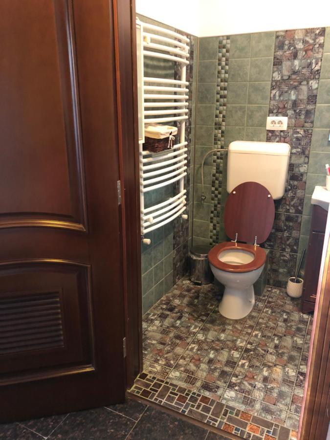 Studio 布加勒斯特 外观 照片